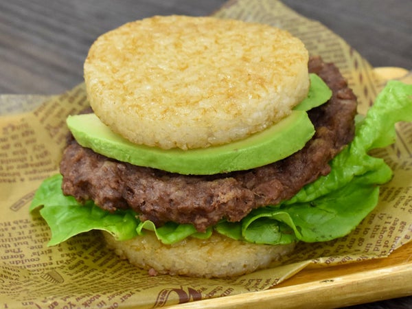 アボカドチーズのライスバーガー